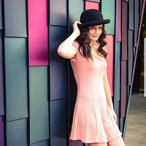 Meet your Posher, Emilee